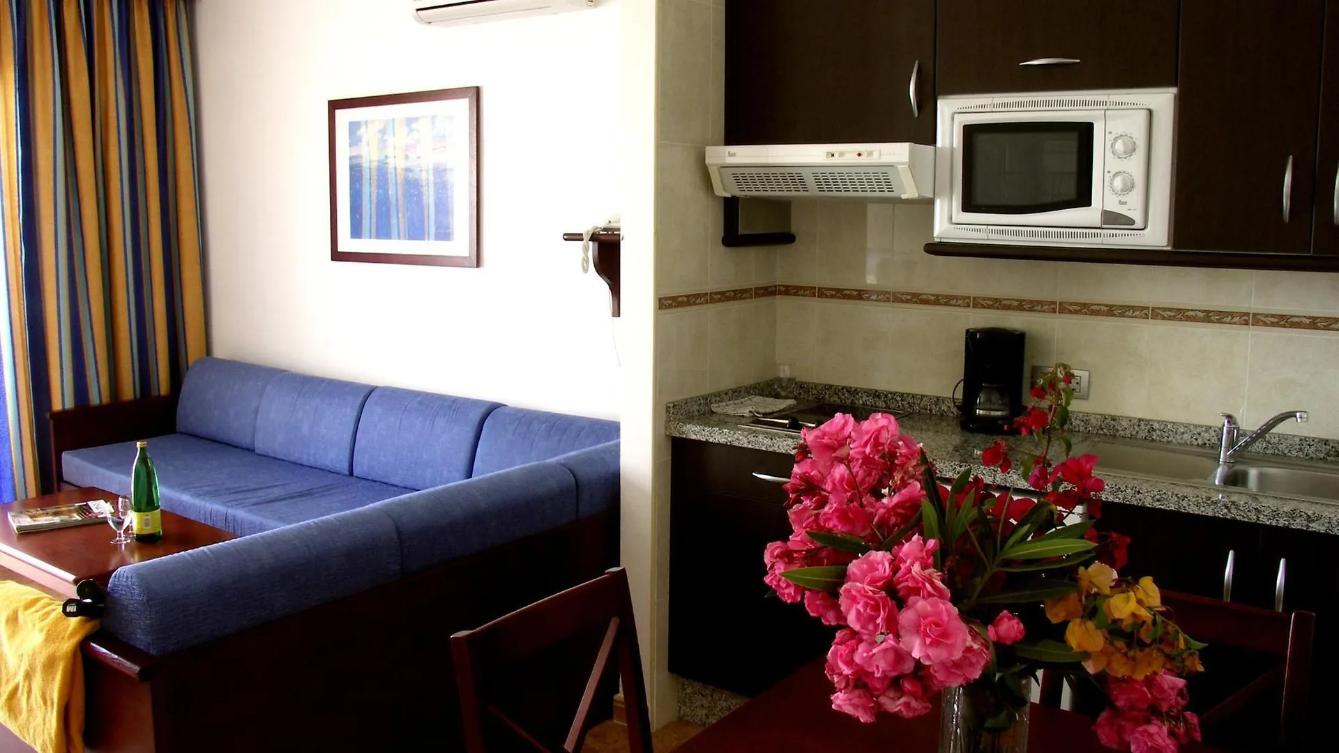 Hotel Floresta Puerto del Carmen  Aparthotel Puerto del Carmen (Lanzarote)